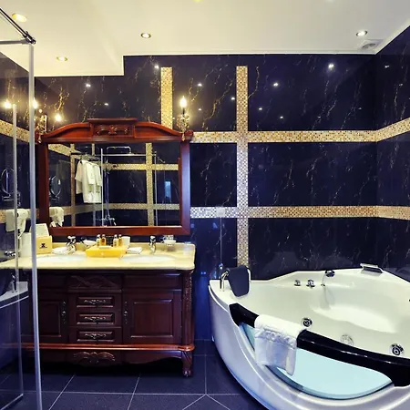 Park Hotel 5*
